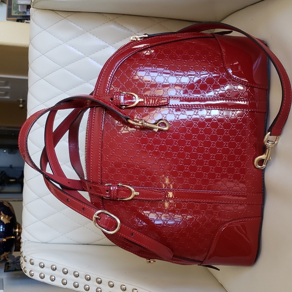Gucci red patent leather handbag